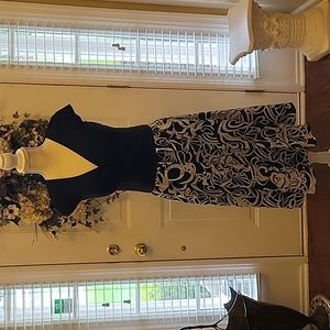 Sandra Darren dress black white floral skirt black bodice Vneck cap slv 6 EUC …